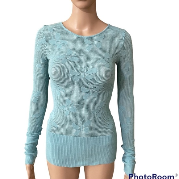 Tops - Women’s Long Sleeves Top